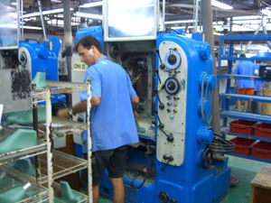 攜手共進，精益求精 愛瑪與巴西頂尖鞋楦廠開展深度技術交流與聯合開發